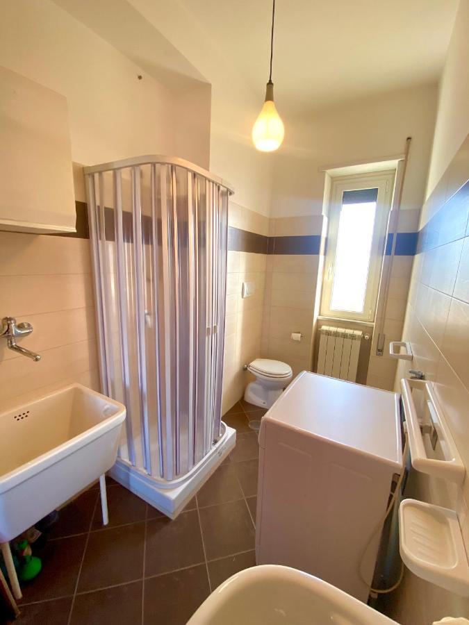 Apartamento Scauri Attico Panoramico Minturno Exterior foto
