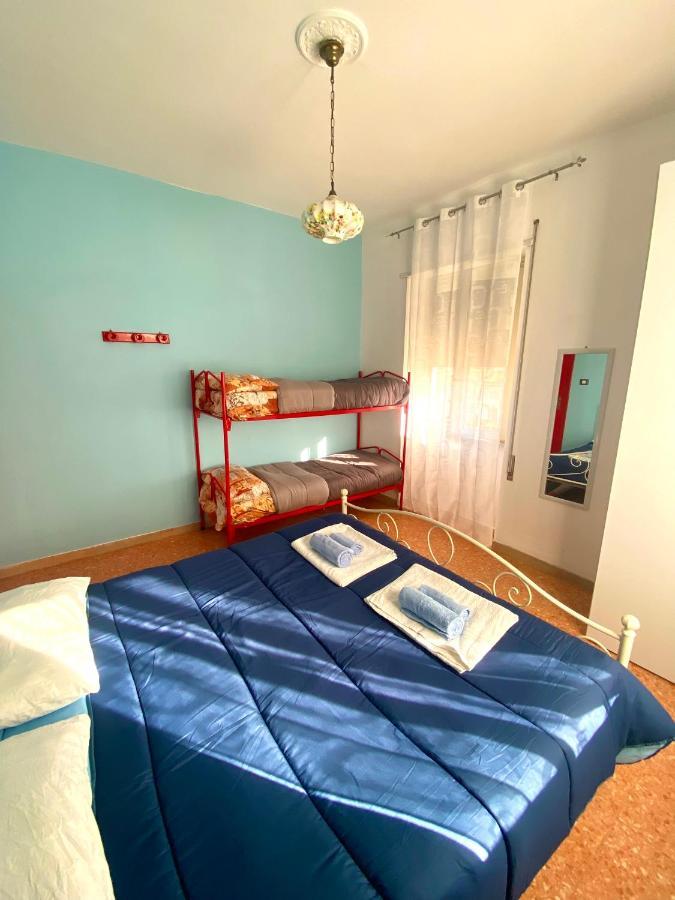 Apartamento Scauri Attico Panoramico Minturno Exterior foto